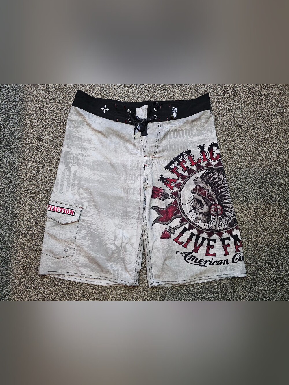 Mens Affliction Board Shorts sz 32